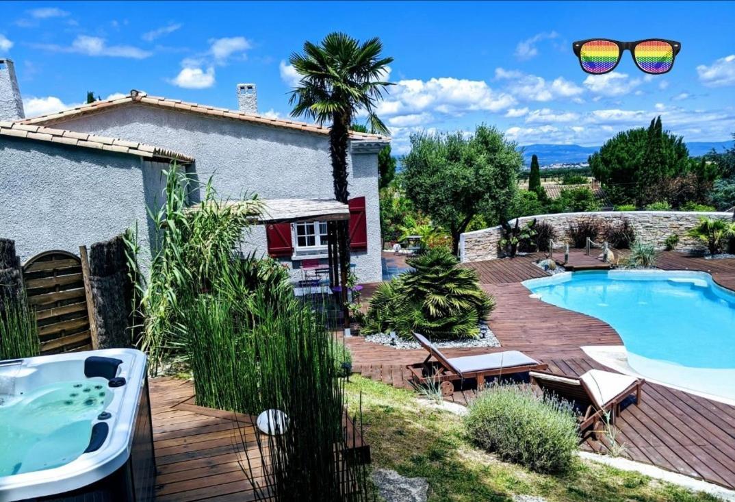 Hotel La Tour D'Ugo Cavanac Exterior foto